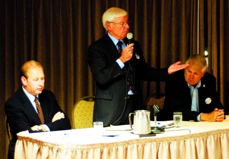 Cardinal Endorses Wade in District 77