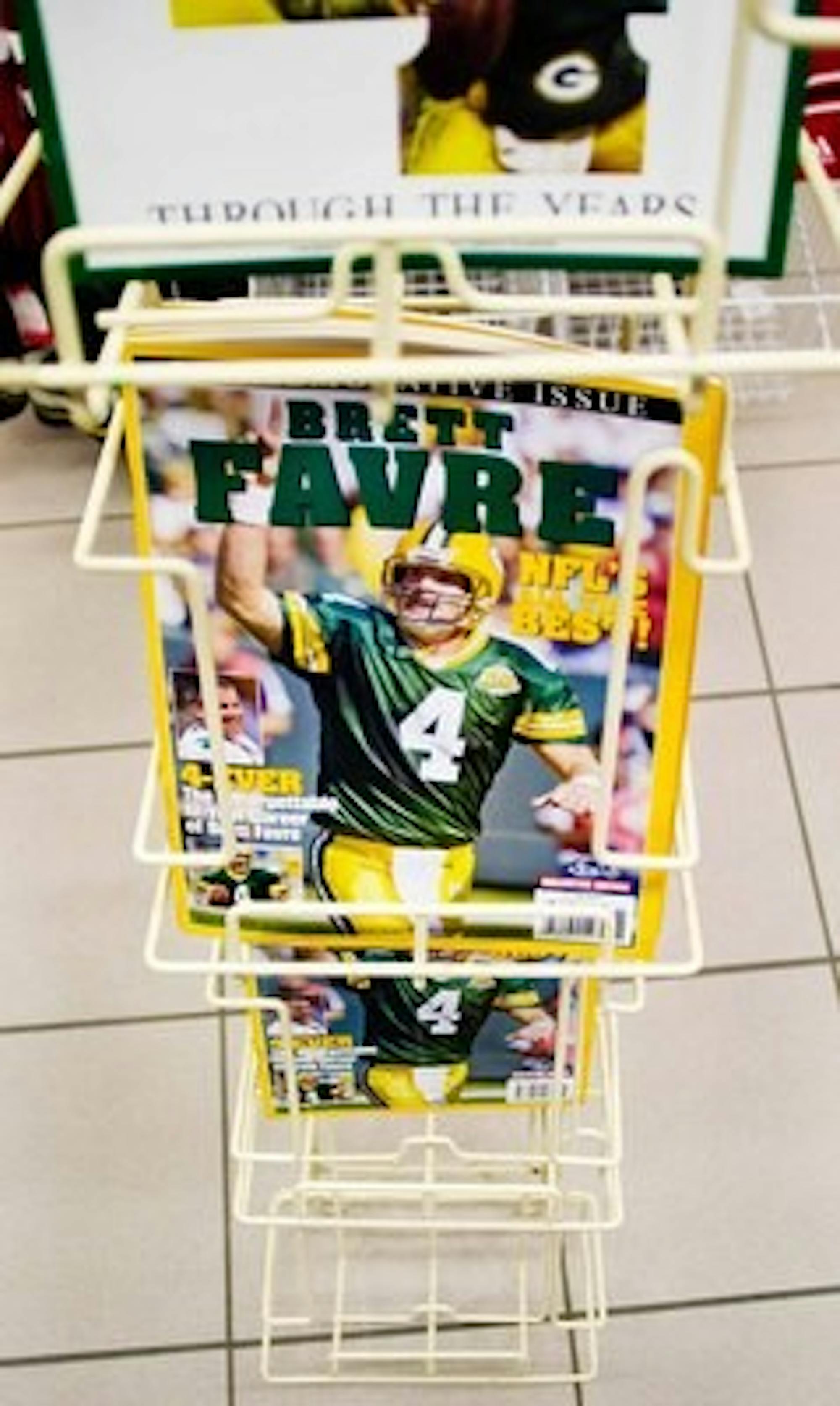 Fans flock to area stores for Favre memorabilia