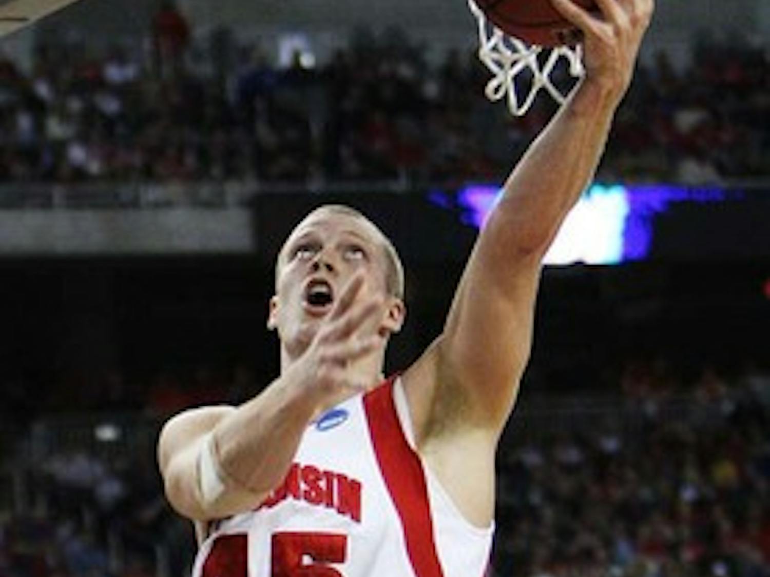 Badgers to open with exhibition against Augustana