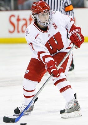 UW ends regular season with Bemidji State sweep