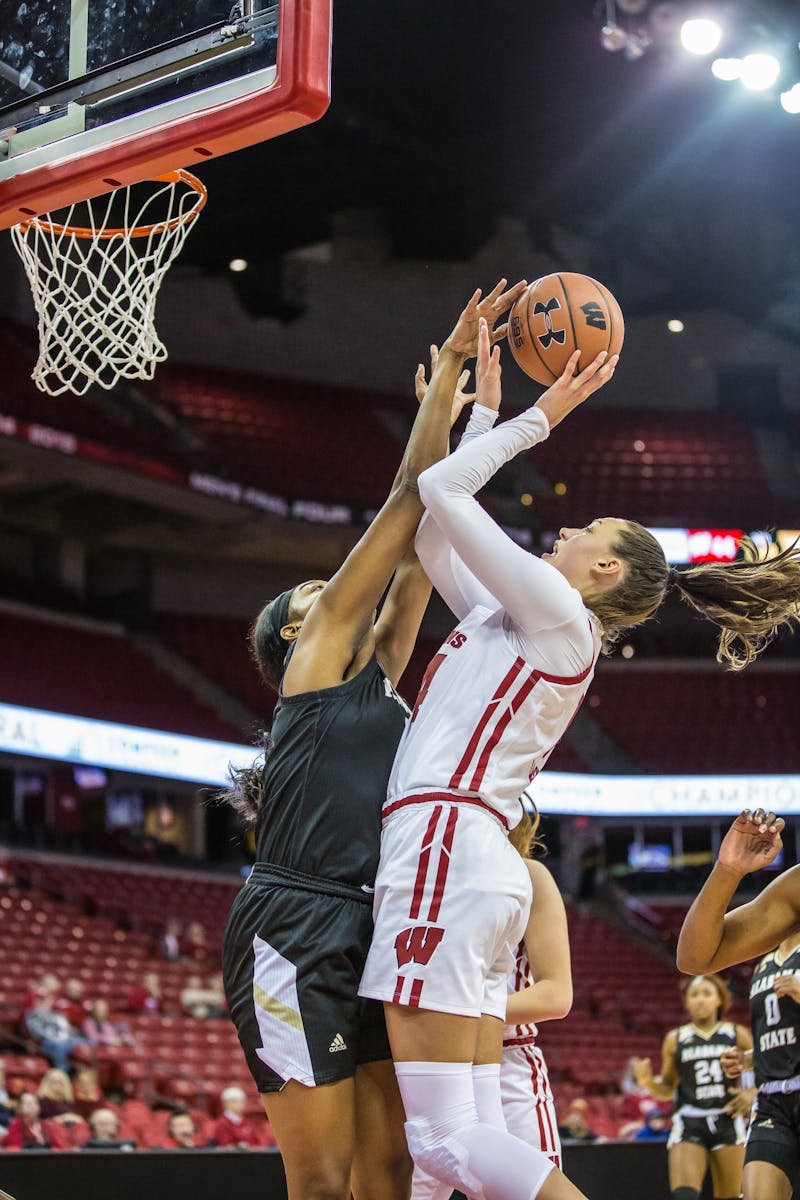 The Badgers six outgoing Seniors got a standing ovation when they checked out at the end of the game.
