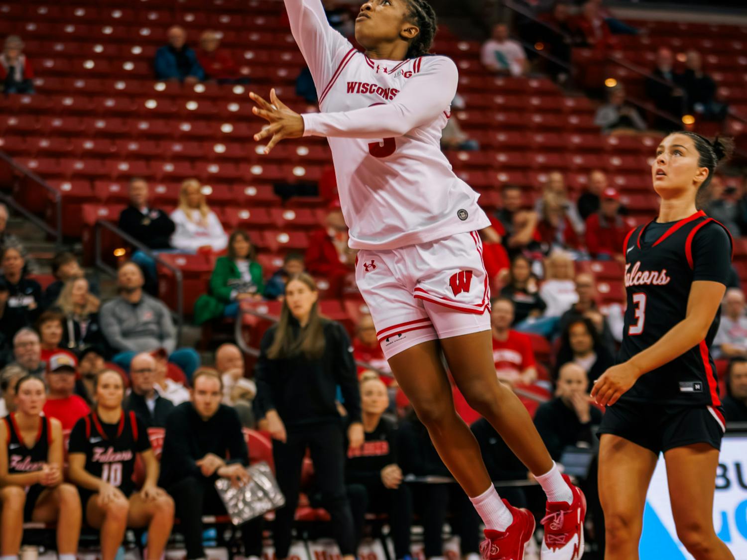 wavphotography_wbasketball_wisco_10-27-22.jpg