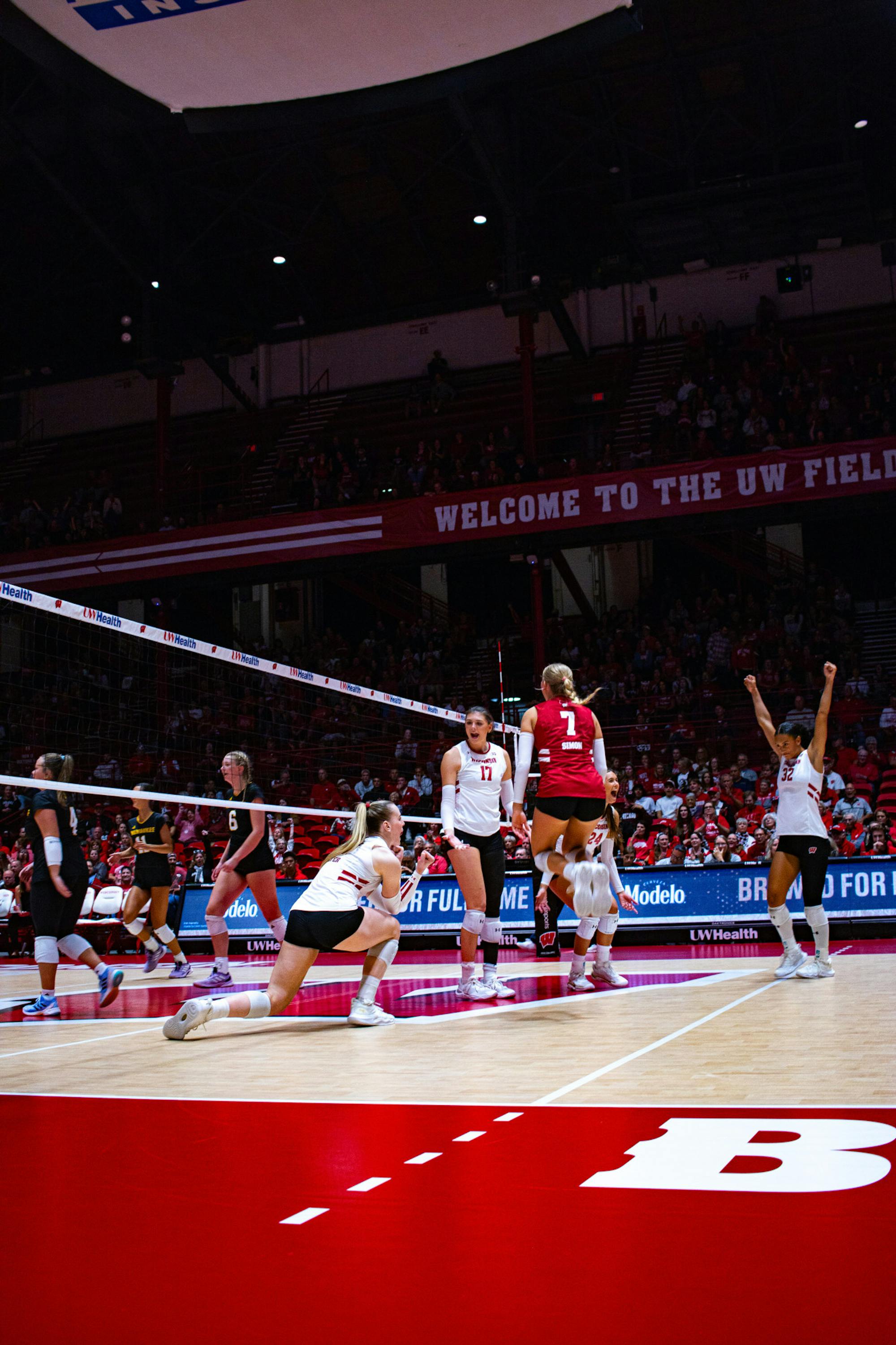 9-9-25_Dye_Womens_V-Ball_V_MKE-052.jpg