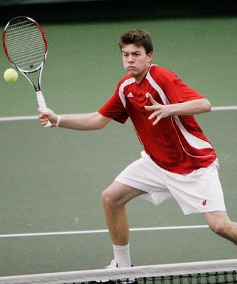 Badgers fall short in first weekend of Big Ten play