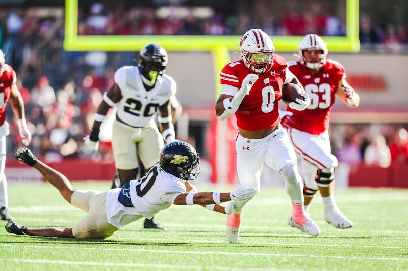 Badgers ride early lead to promising win over Purdue