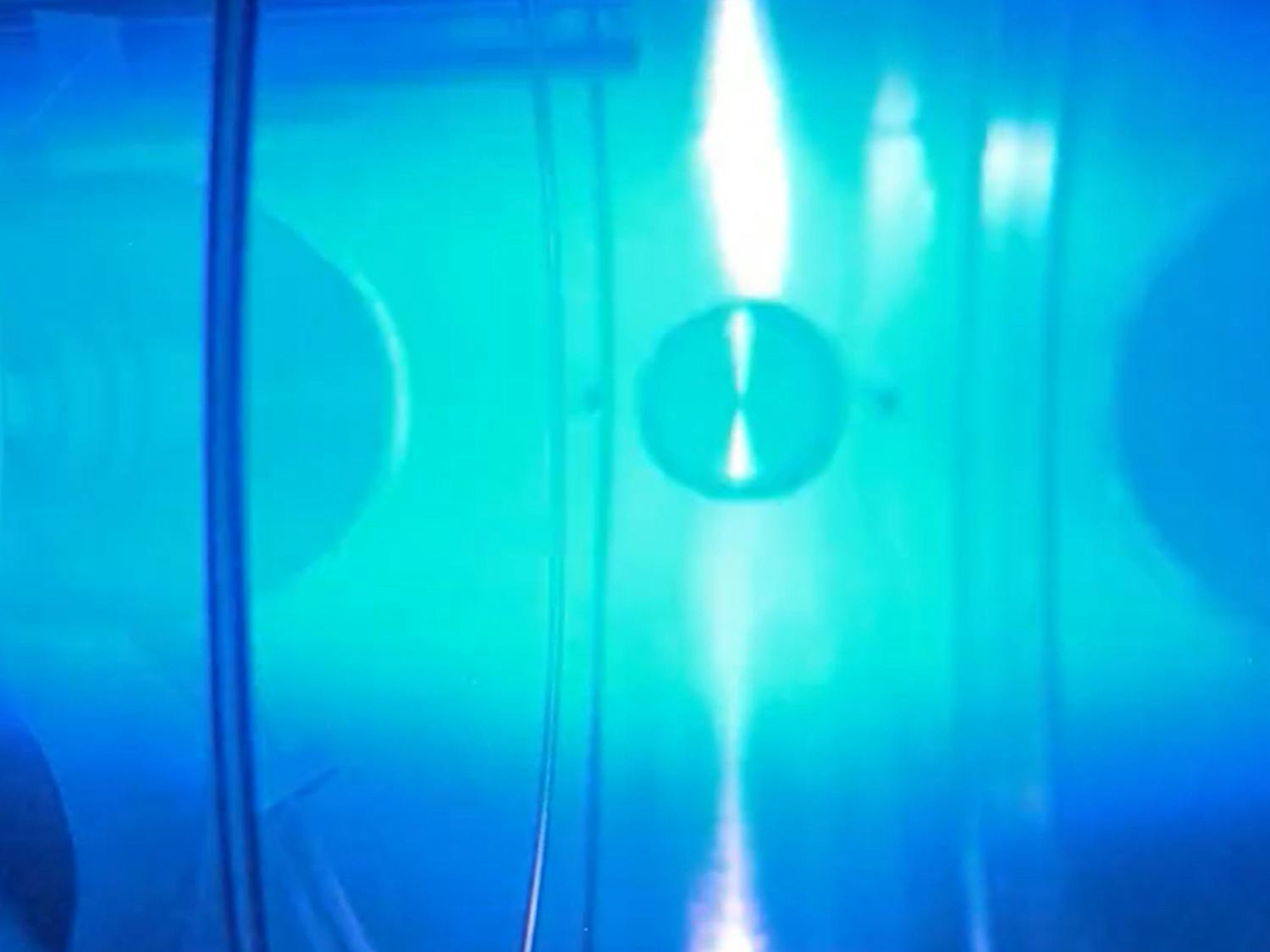 20240715_WHAM plasma_UWMad_MasonYu_VideoStill.png