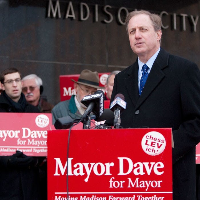Mayor Dave Cieslewicz will run for four more