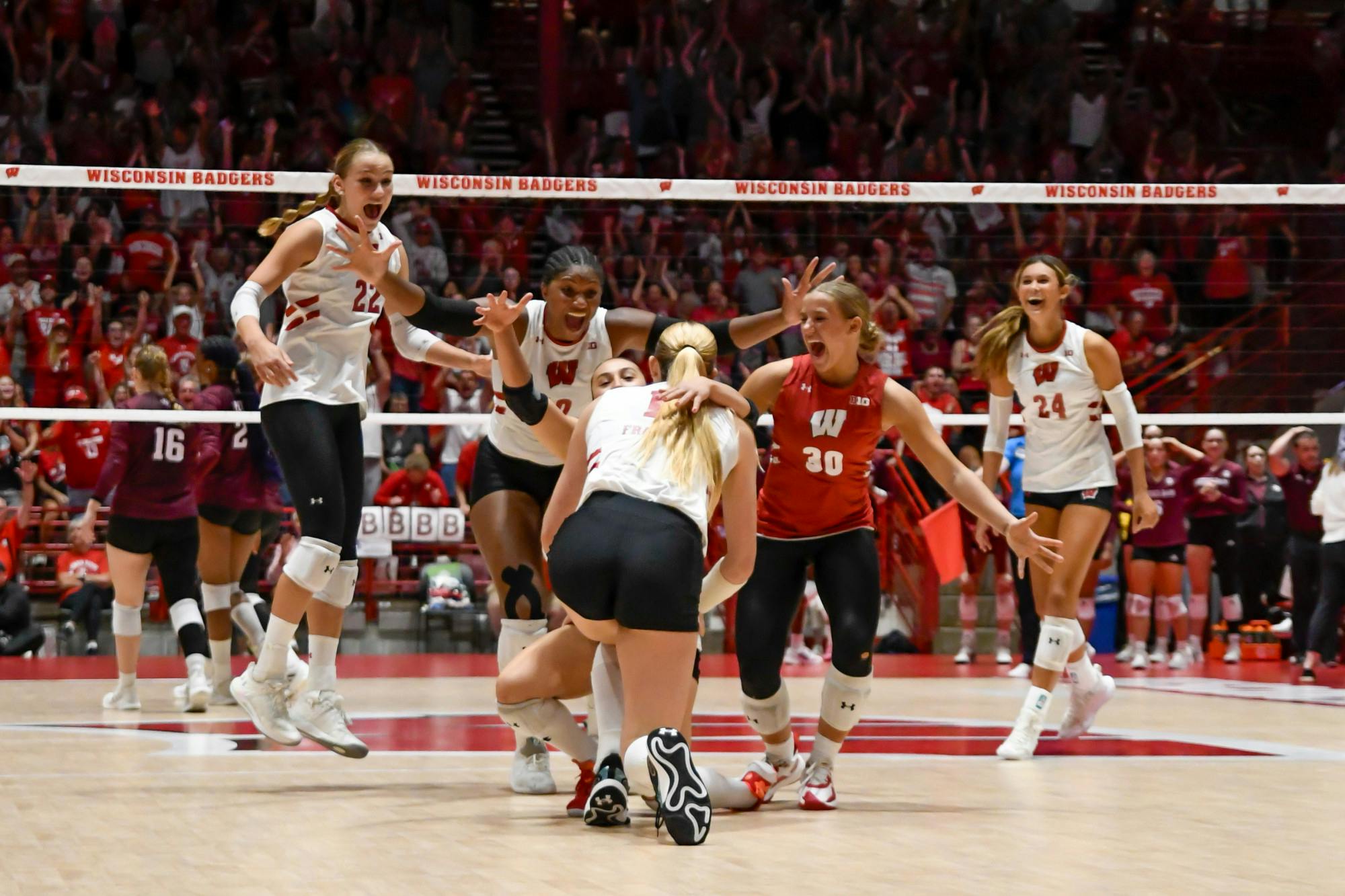 Wisconsin Volleyball vs Texas A&M66.jpg