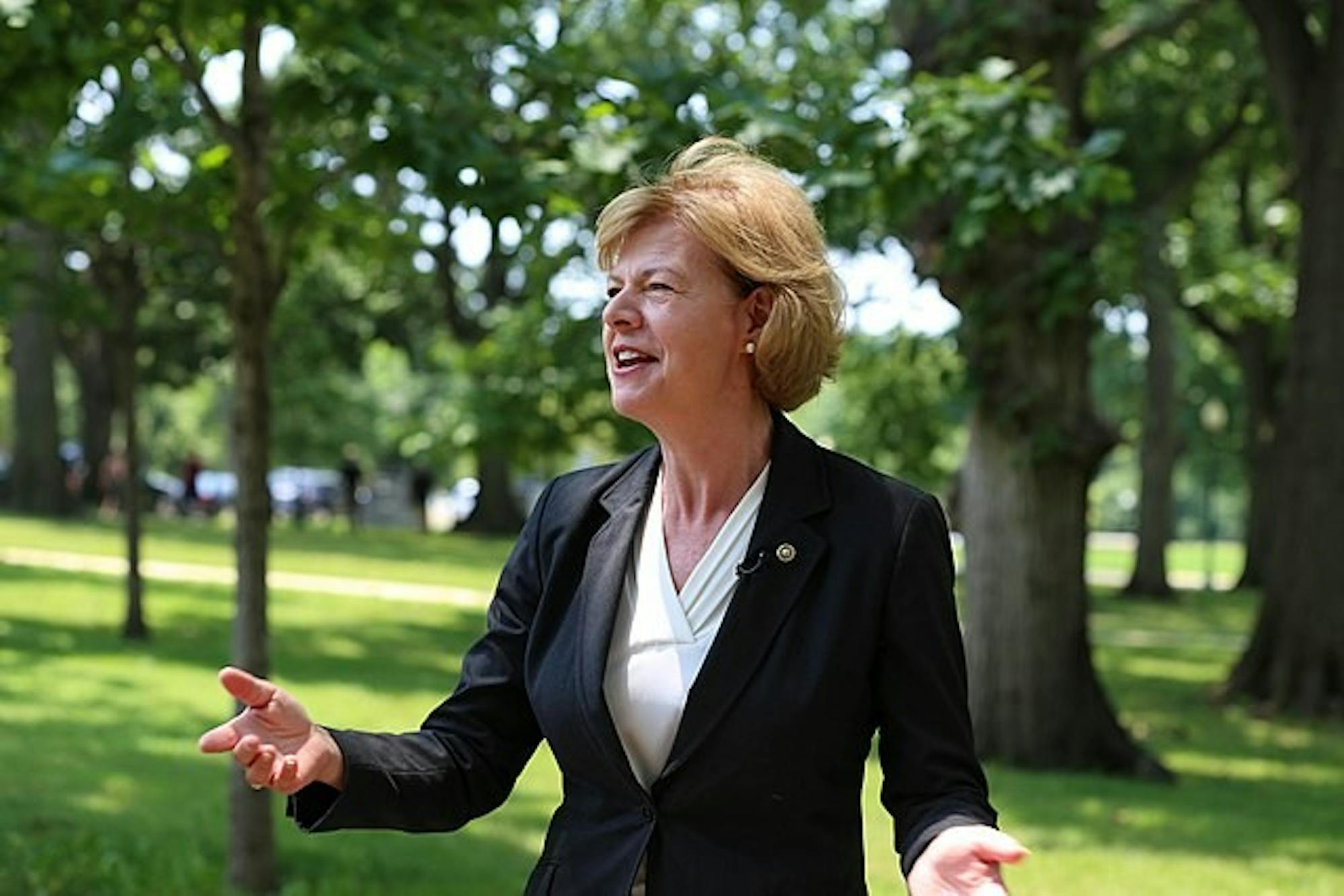 Tammy_Baldwin_(35077597803).jpg