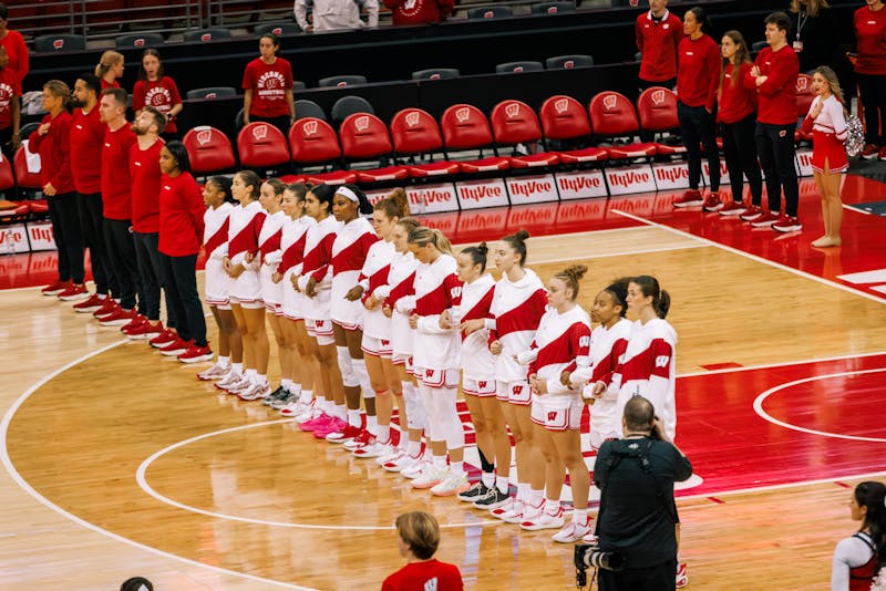 Wisconsin women’s basketball prevails against Bowling Green in hard-fought game