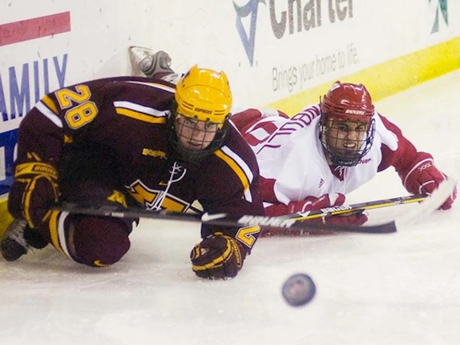 Wisconsin men's hockey travels to North Dakota this weekend