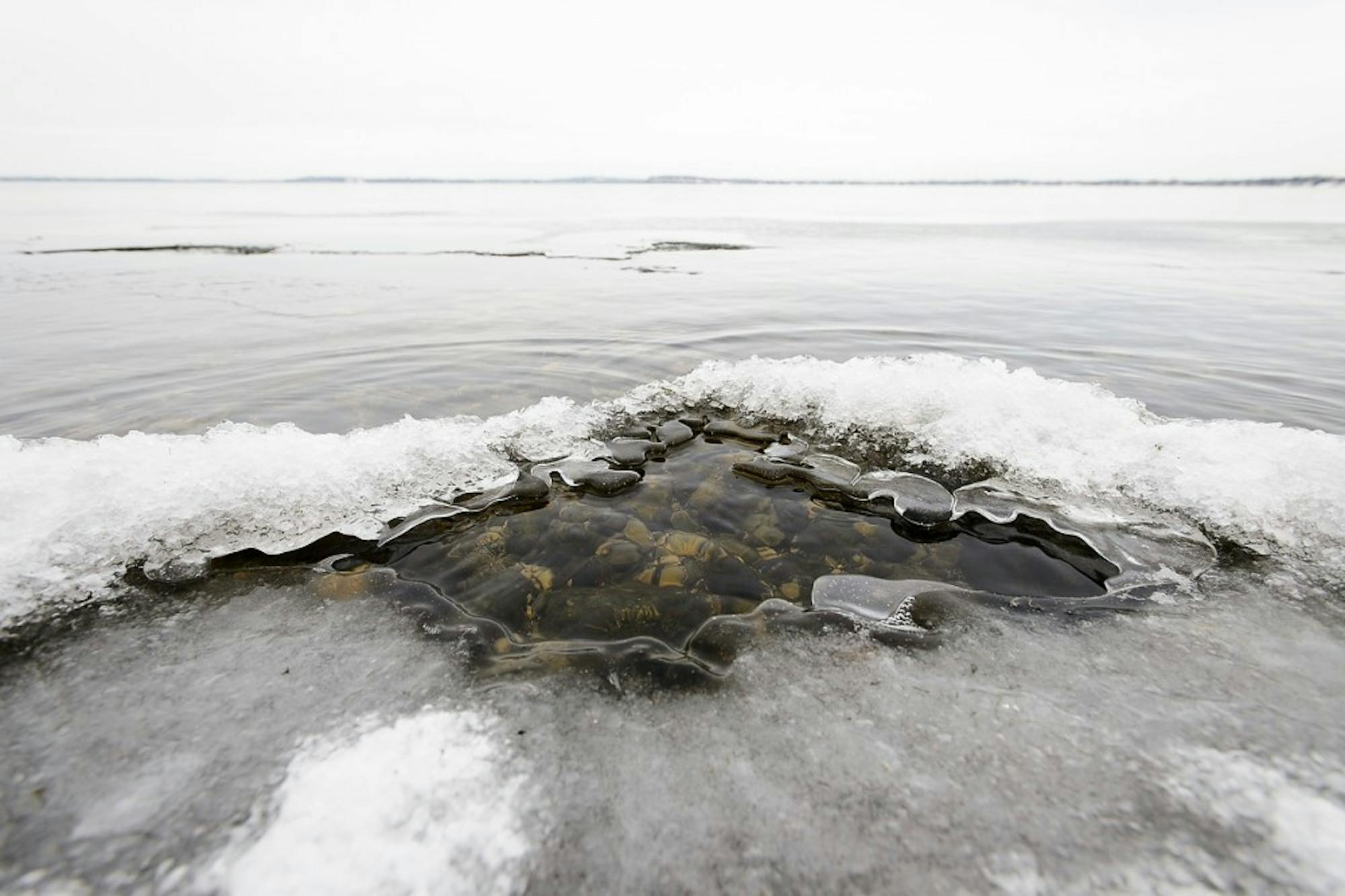 unfrozen_Mendota15_7619