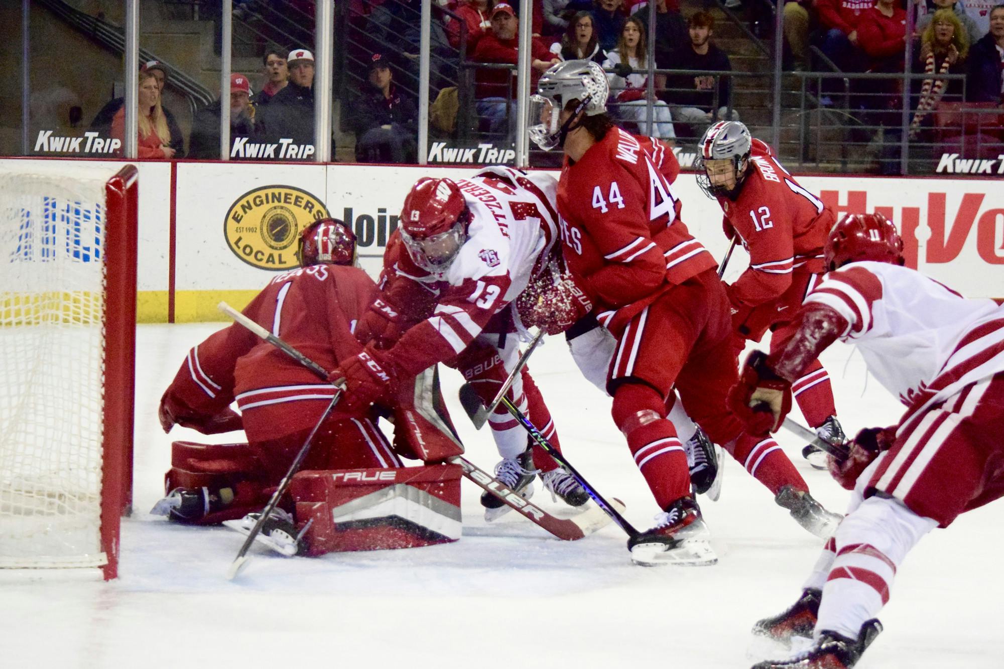 Wisconsin Men's Hockey Vs Ohio State0556.jpg - The Daily Cardinal