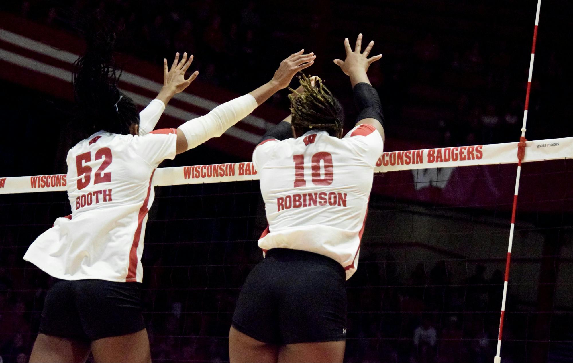 UW Volleyball vs Indiana