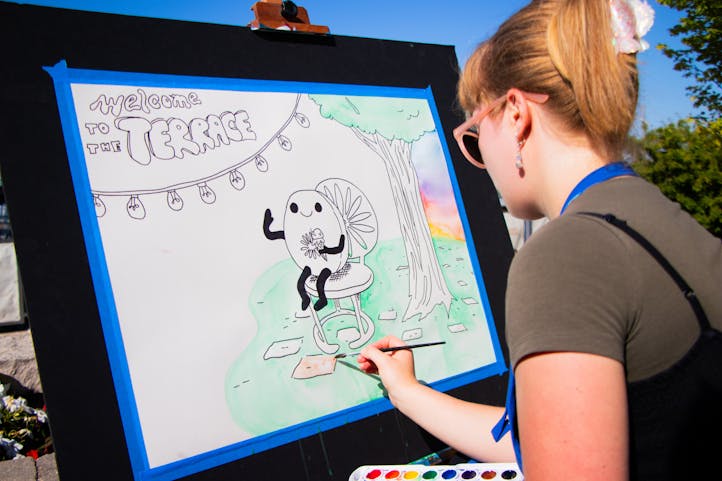 25-9-1_Painting at Memorial Union_Schneider-5.jpg