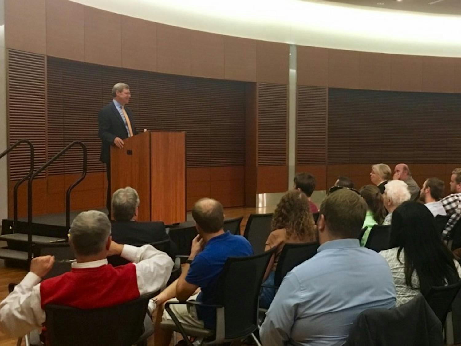 Charlie Sykes, who for decades was a popular right-wing radio host, spoke to students and community members at the Discovery Building Monday.