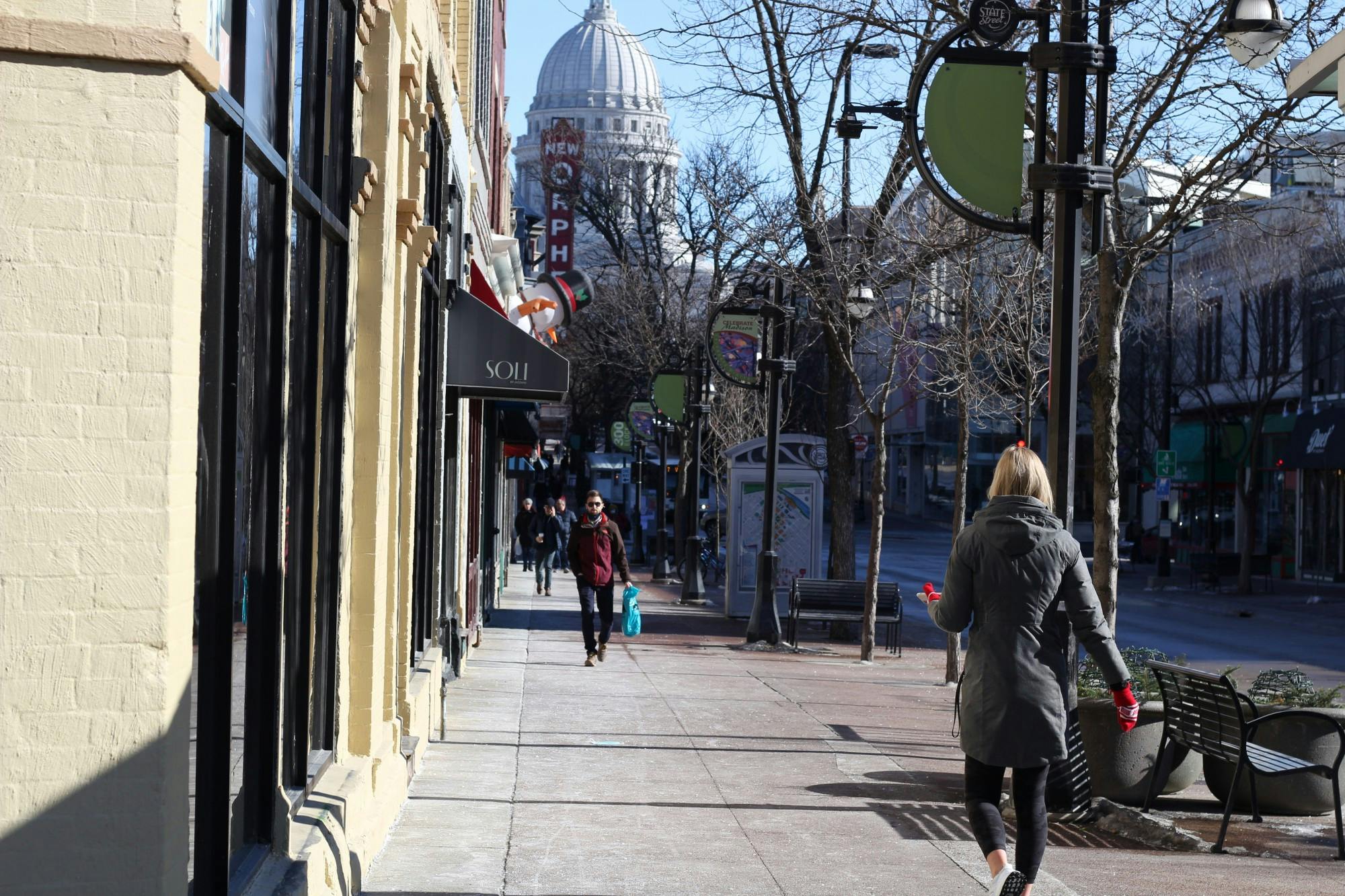 Drake White-Bergey State Street Walking.JPG