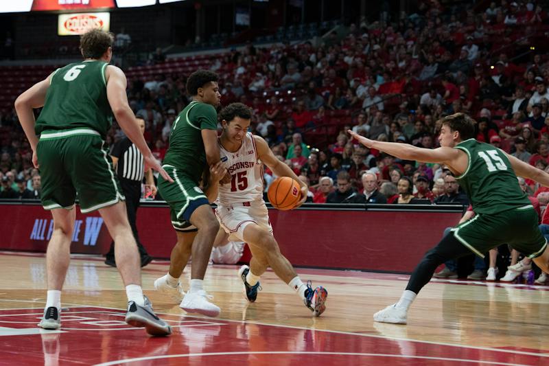 Wisconsin’s new point guard Owen Foxwell shines in an exhibition win