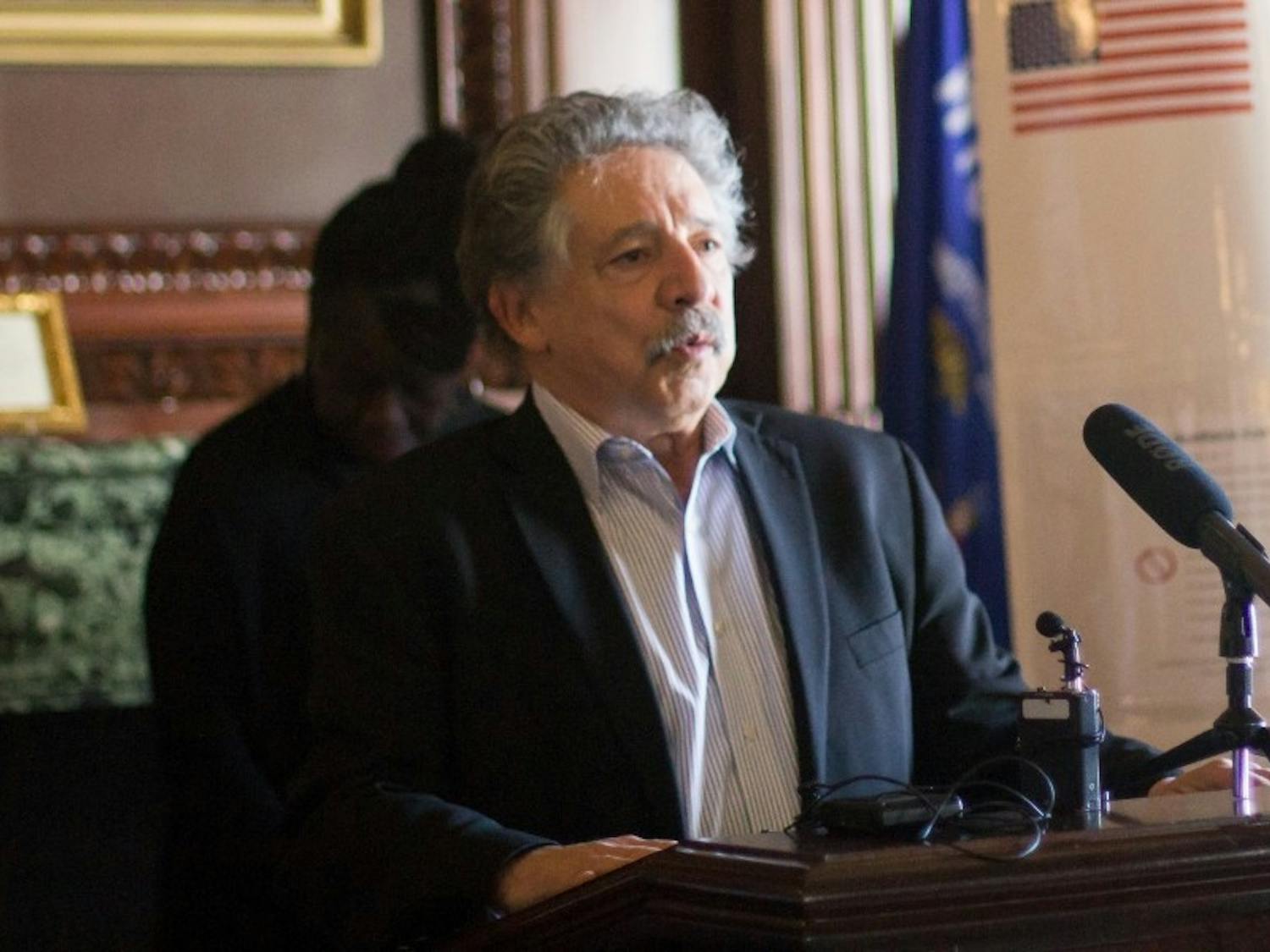 Madison Mayor Paul Soglin officially announced he will run for governor in 2018.&nbsp;
