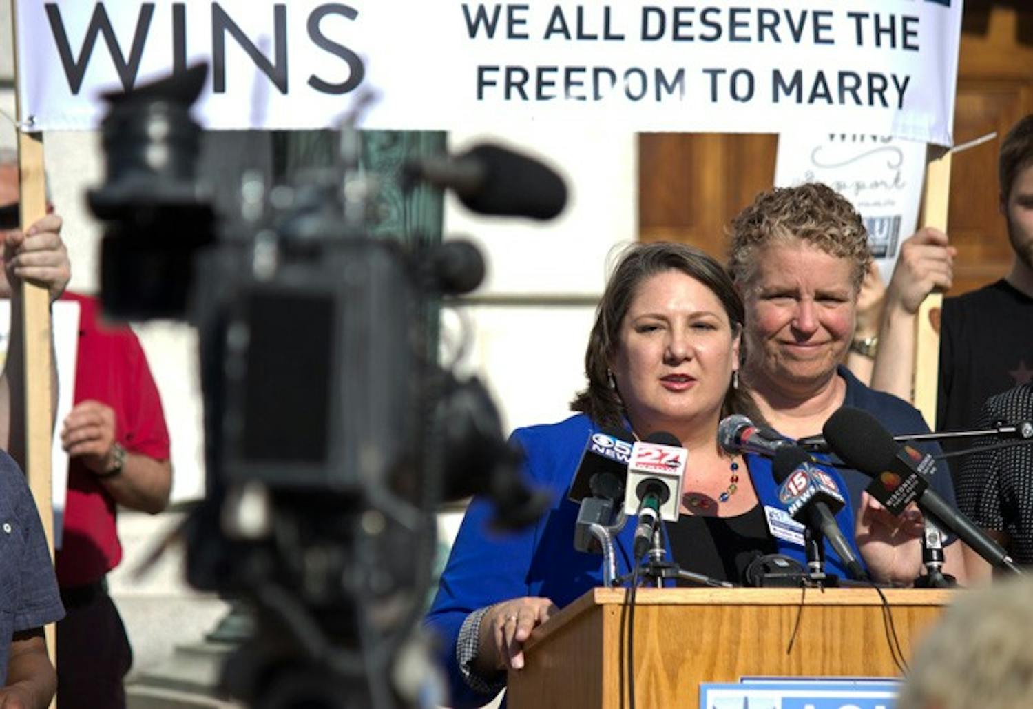Federal Judge Rules Wisconsin Same-Sex Marriage Ban Unconstitutional