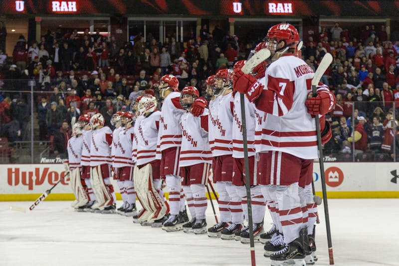 Wisconsin back in loss column with Ohio State series split
