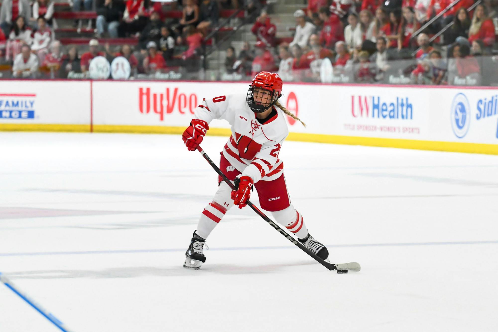 WISCONSIN-WOMENS-HOCKEY-VS-MAINE0929.jpg