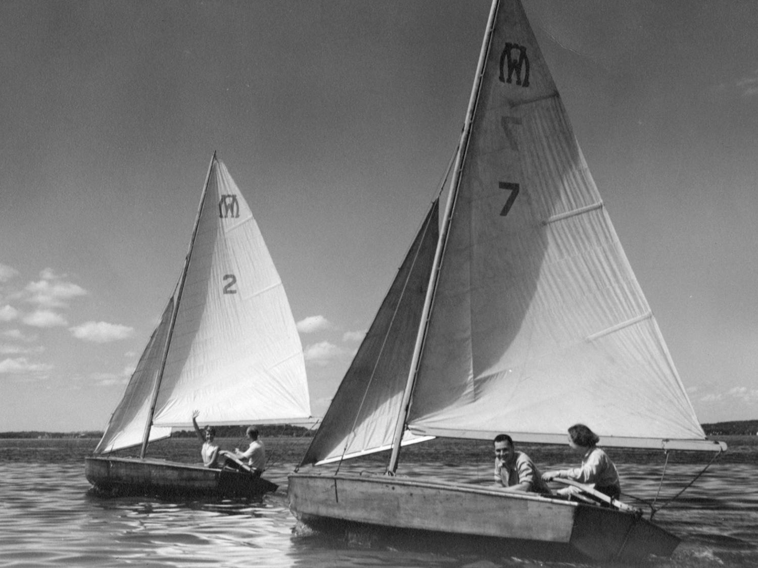 b1bce36f-0b14-4735-892a-4d037ce35a28_Hoofer_90th_Sailing.png