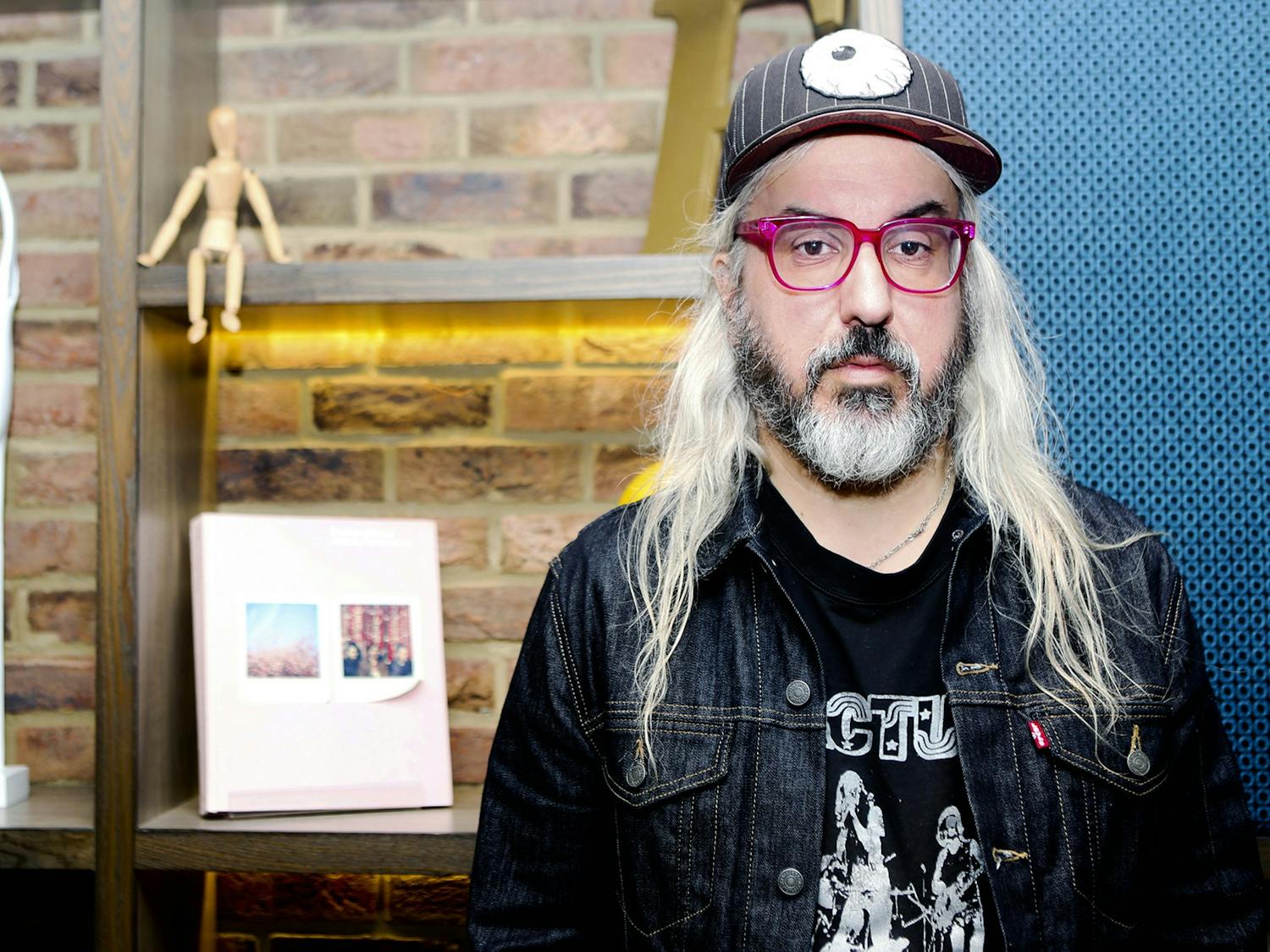 J_Mascis_Dinosaur_Jr