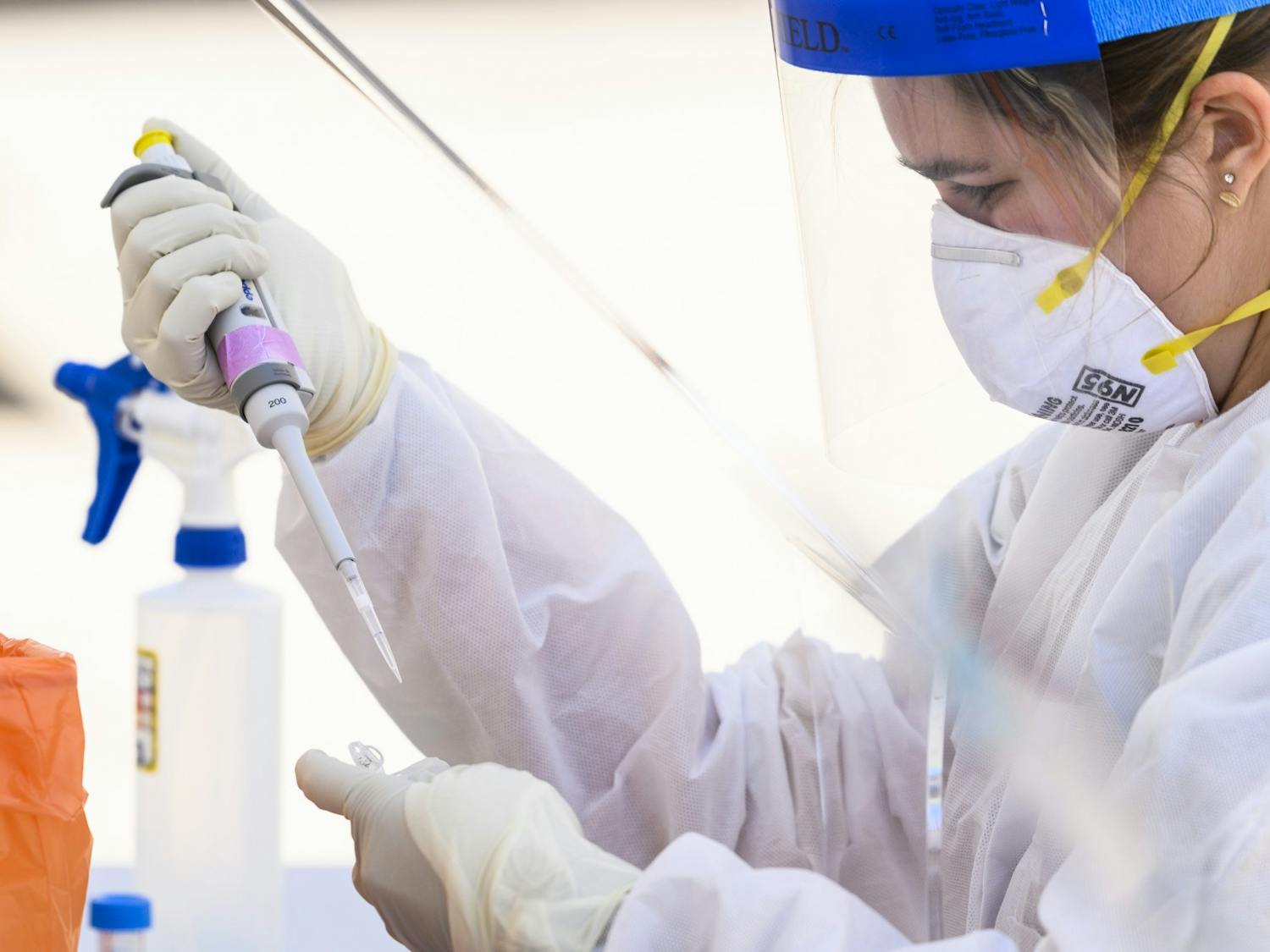 COVID-19_saliva_test20_8138