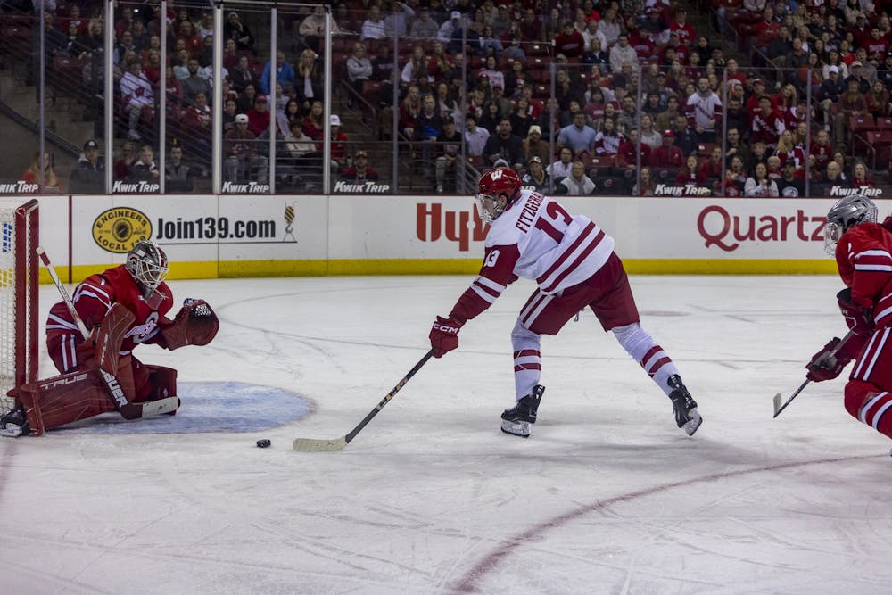 Wisconsin_V_OSU_Hockey_10_18_24-26.jpg