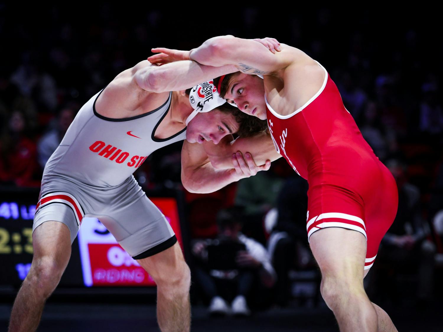 PHOTOS: Wisconsin Wrestling goes head-to-head with Ohio State in 15-27 loss