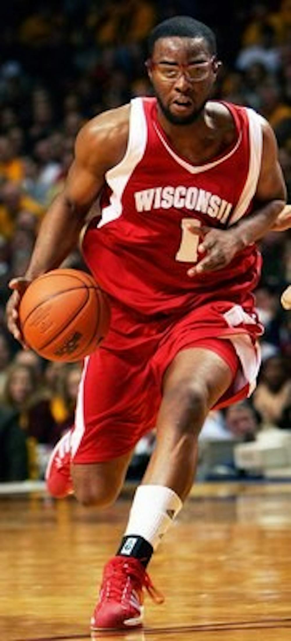 Wisconsin tops Iowa in Big Ten basketball brawl