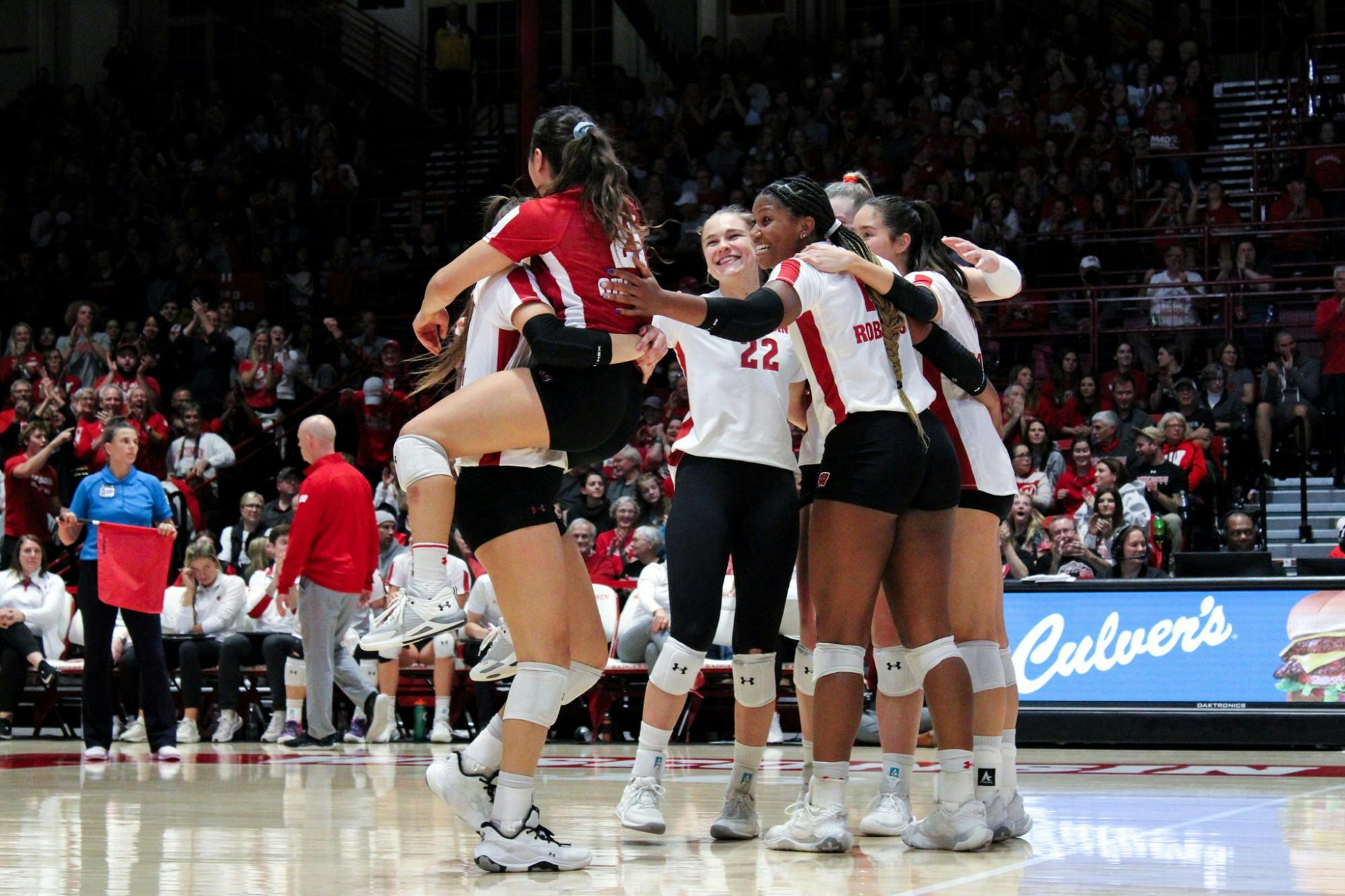 Allie Waino Volleyball1533.JPG