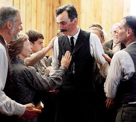 Blood-soaked Massacre"" makes premiere Sunday, promising buckets of crimson musical fun