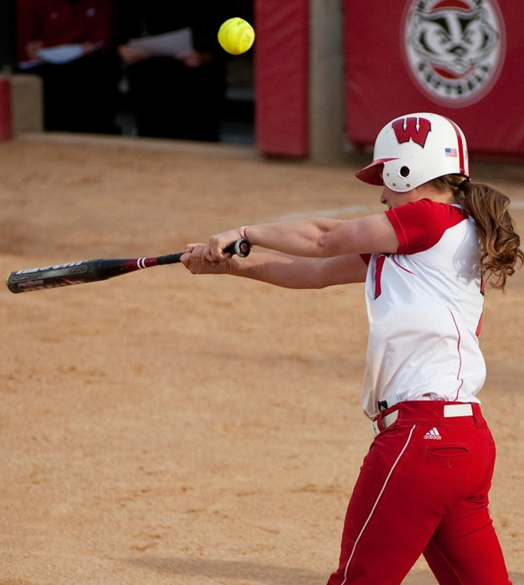 Badgers split doubleheader with Huskies