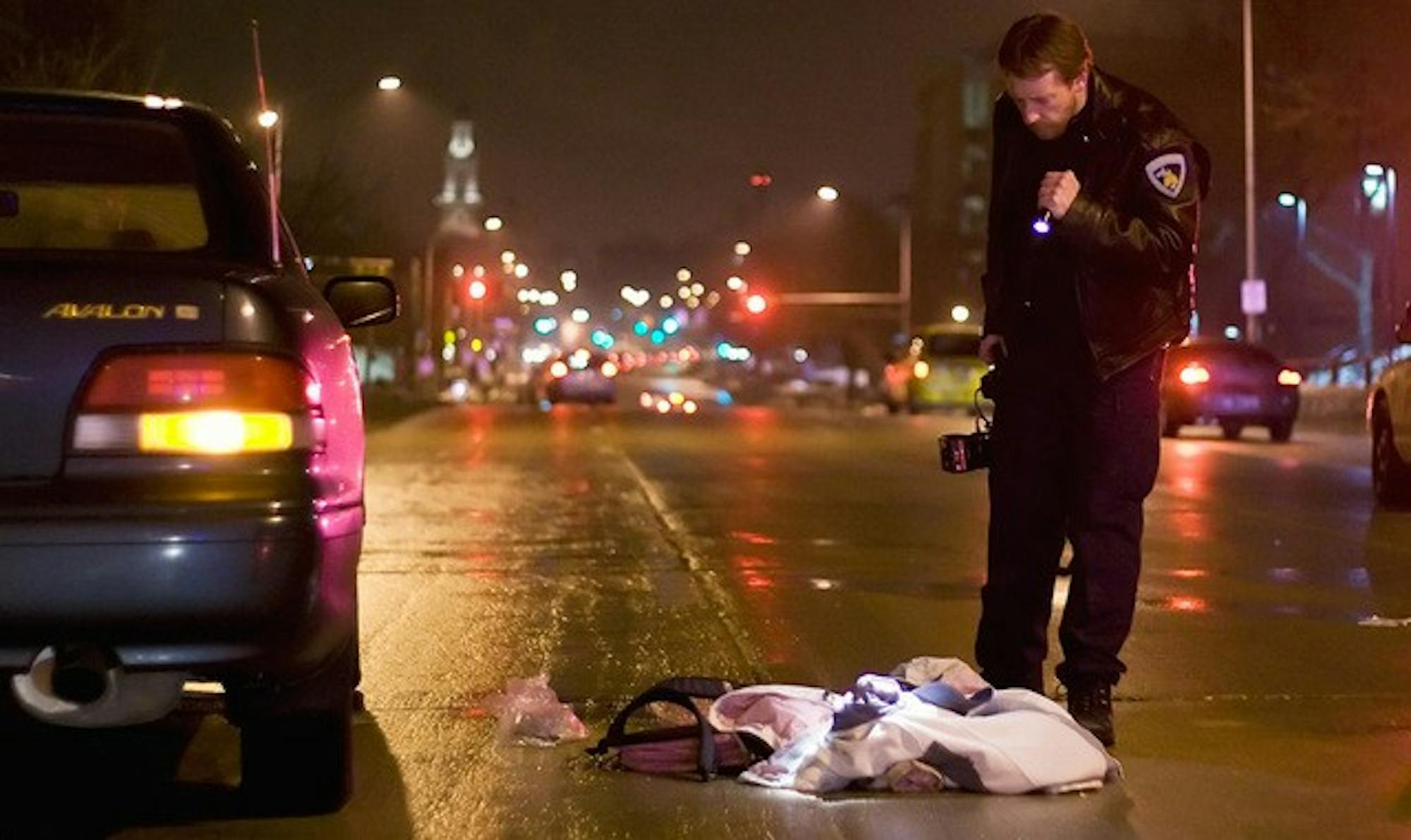 Pedestrians hurt in University Ave. crash