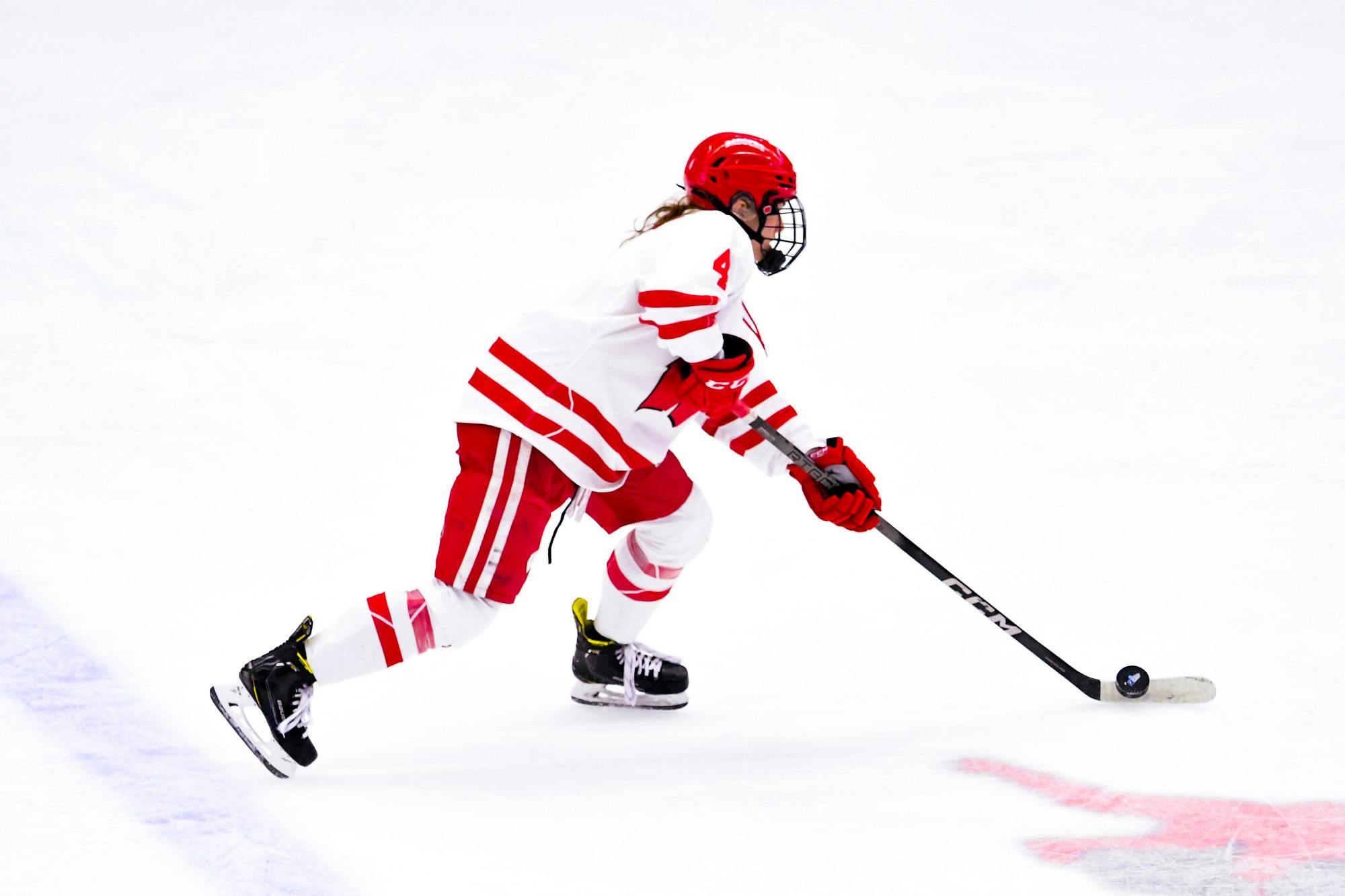 Wisconsin Women's Hockey vs St Lawrence6682.JPG