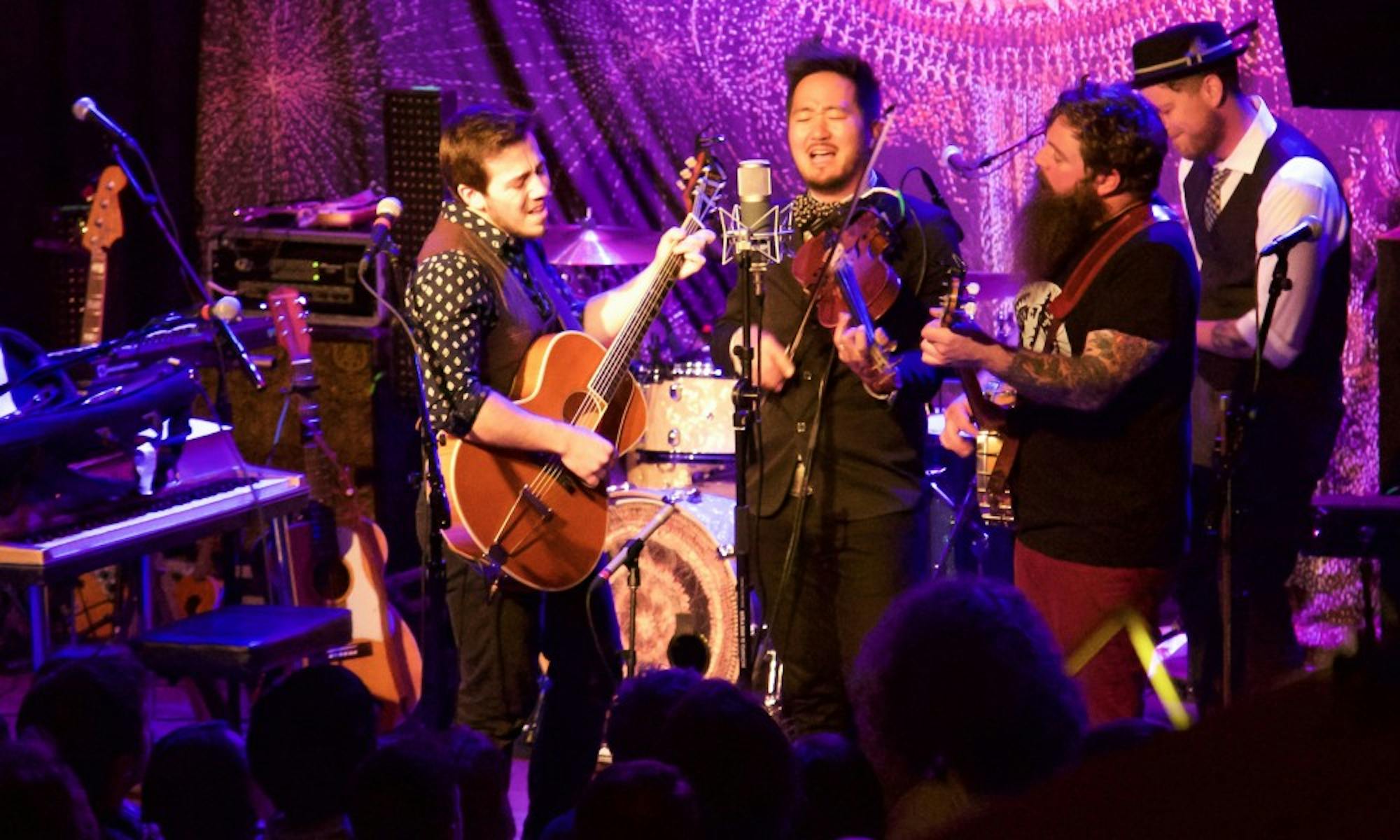 Kishi Bashi included both electronic and acoustic sounds in his set.