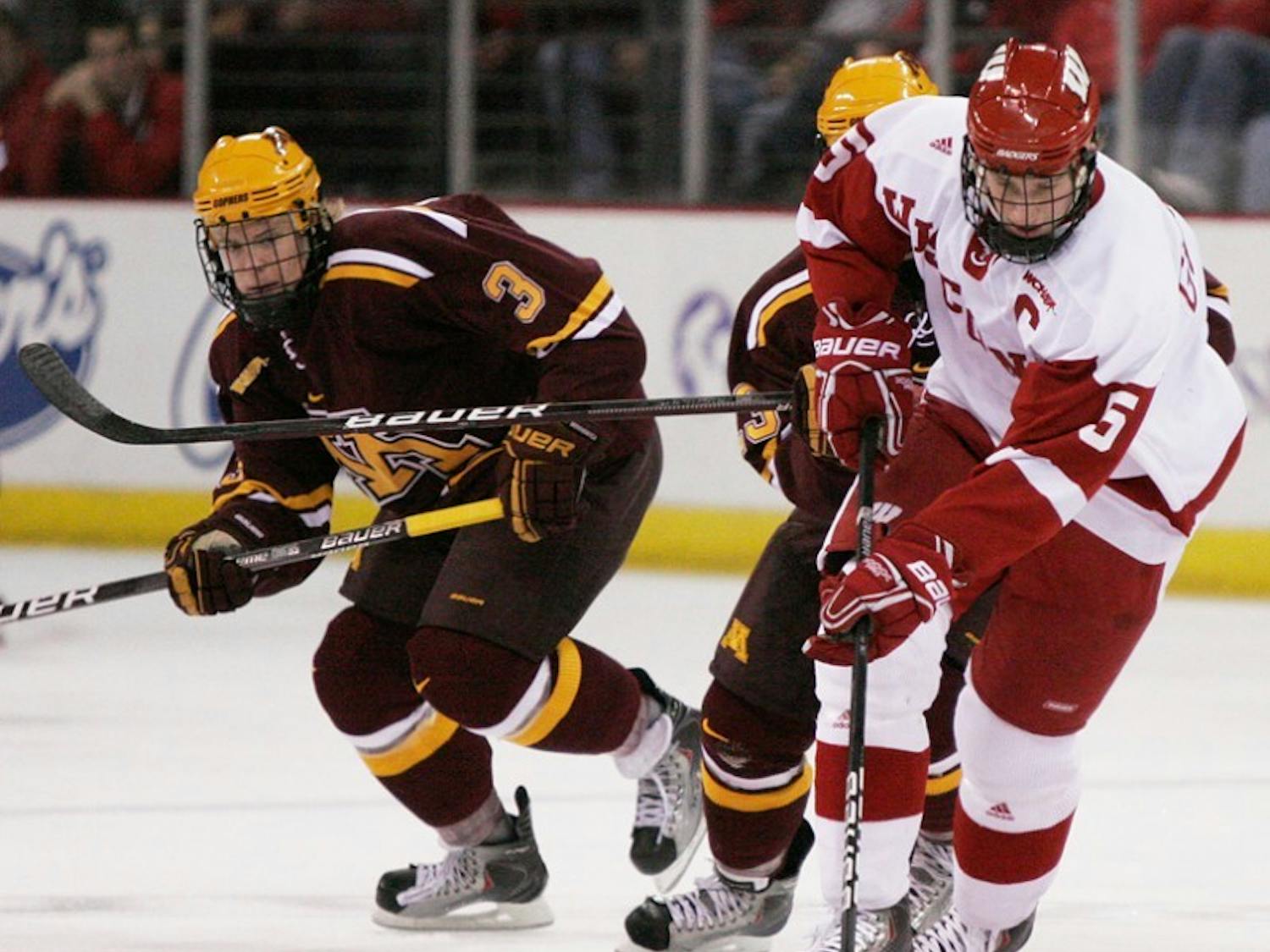 UW splits series with rival Minnesota