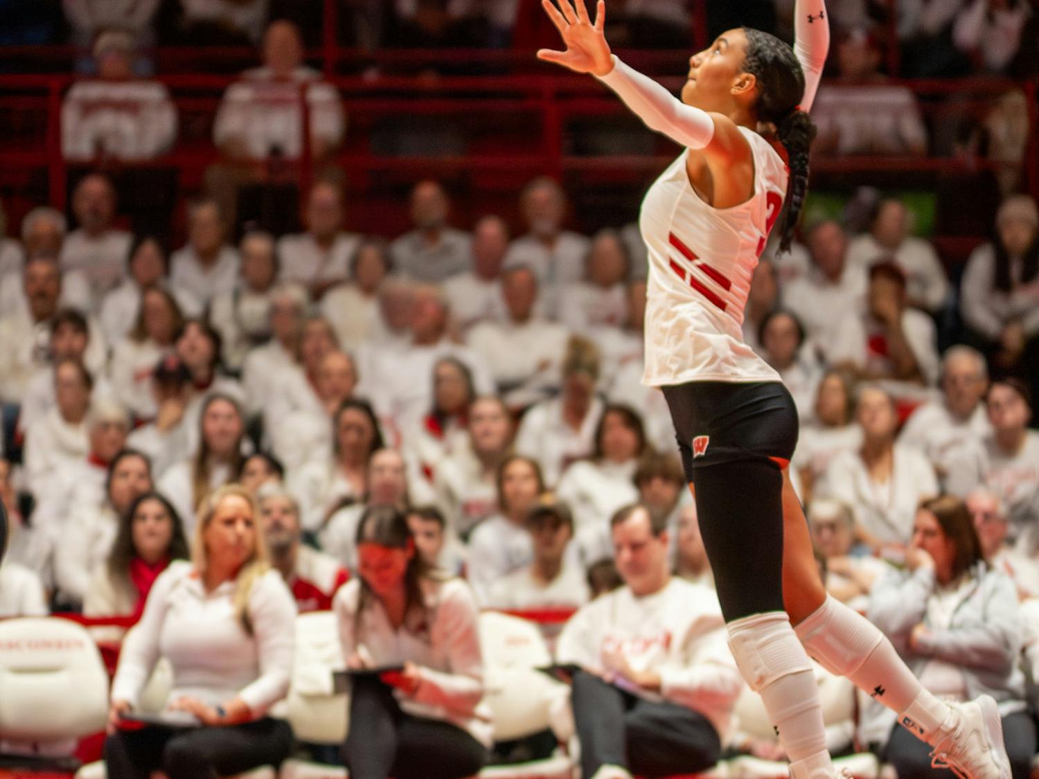 25-11-19_Coleman_Purde Volleyball Game-08.jpg