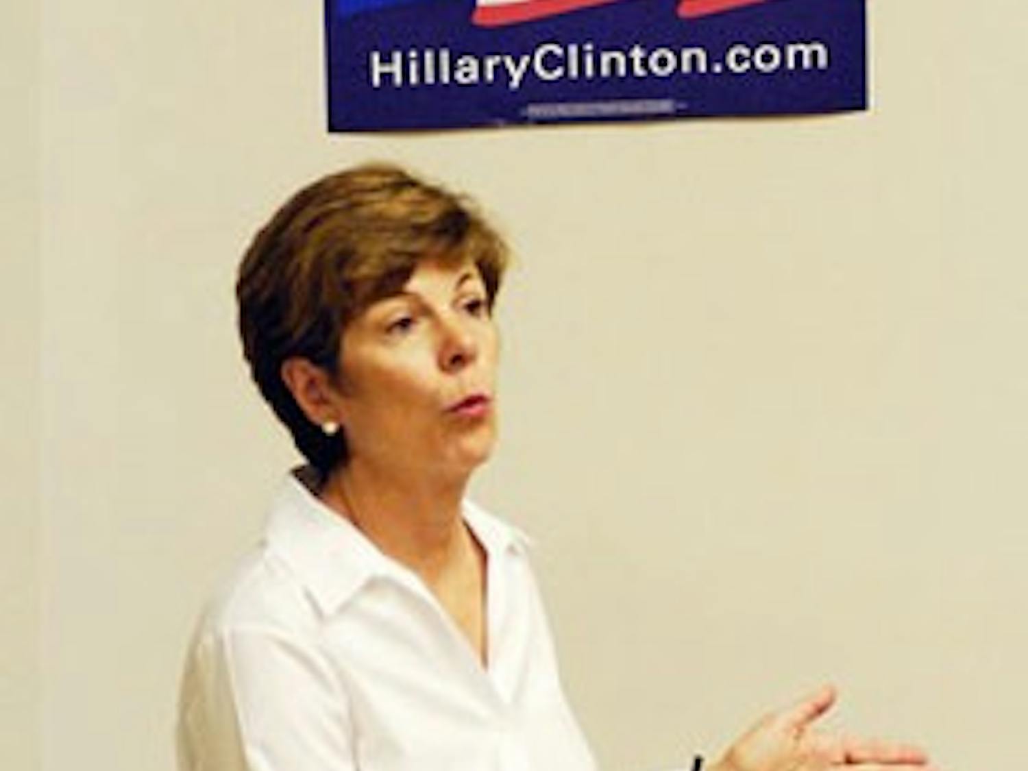 Hillary group kicks off campaign