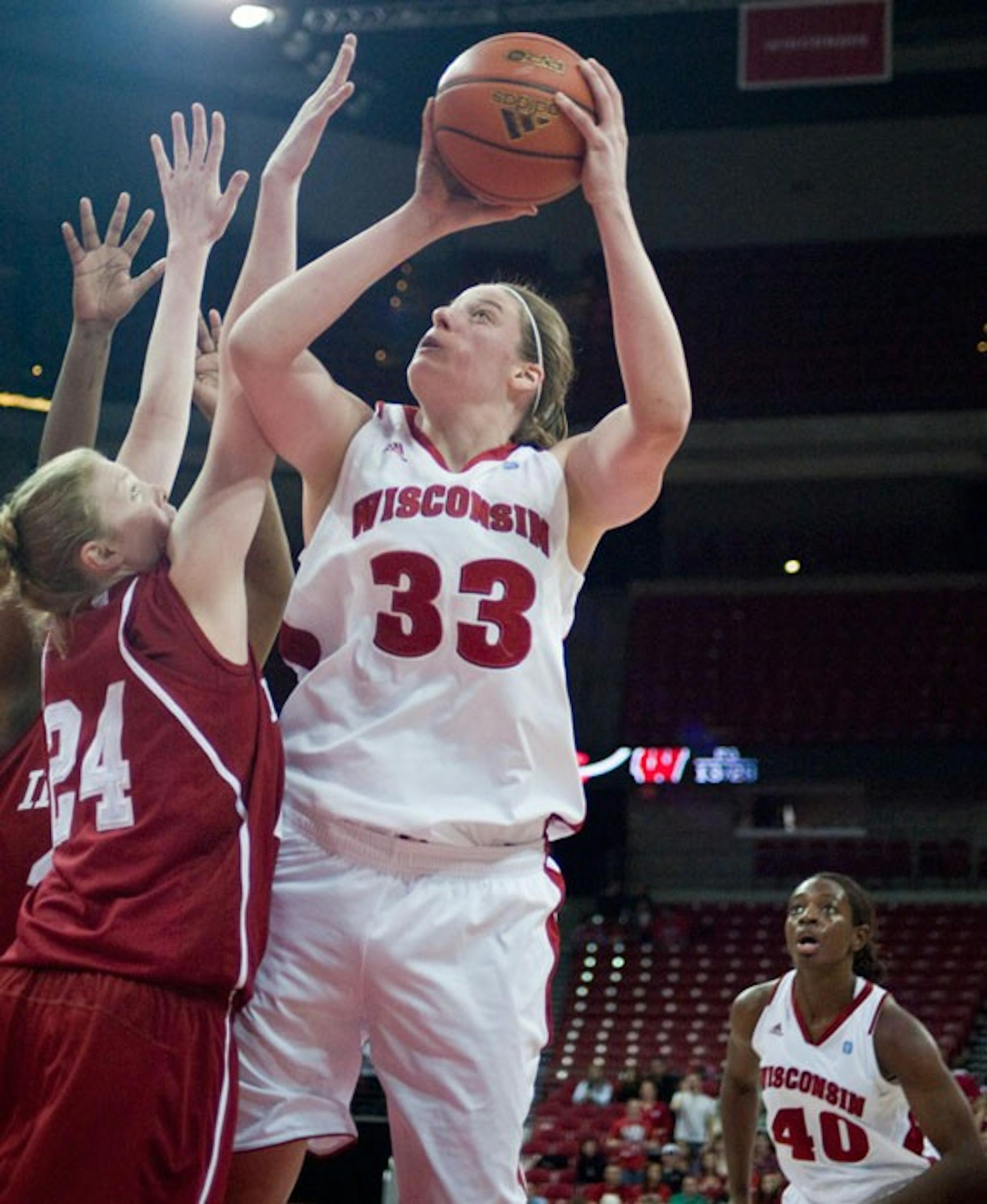 Wisconsin edges out Indiana in Kohl Center season finale