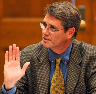 UW, Adidas look toward end of Hermosa labor dispute