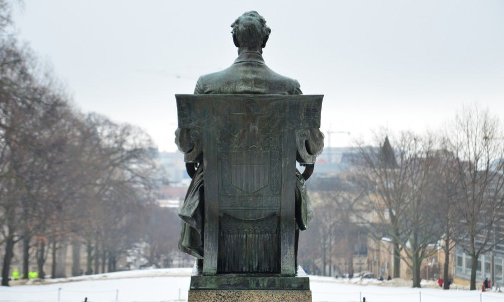 The new UW-Madison student organization First Generation English Majors brings those students together to form a support network to navigate college and explore career opportunities.