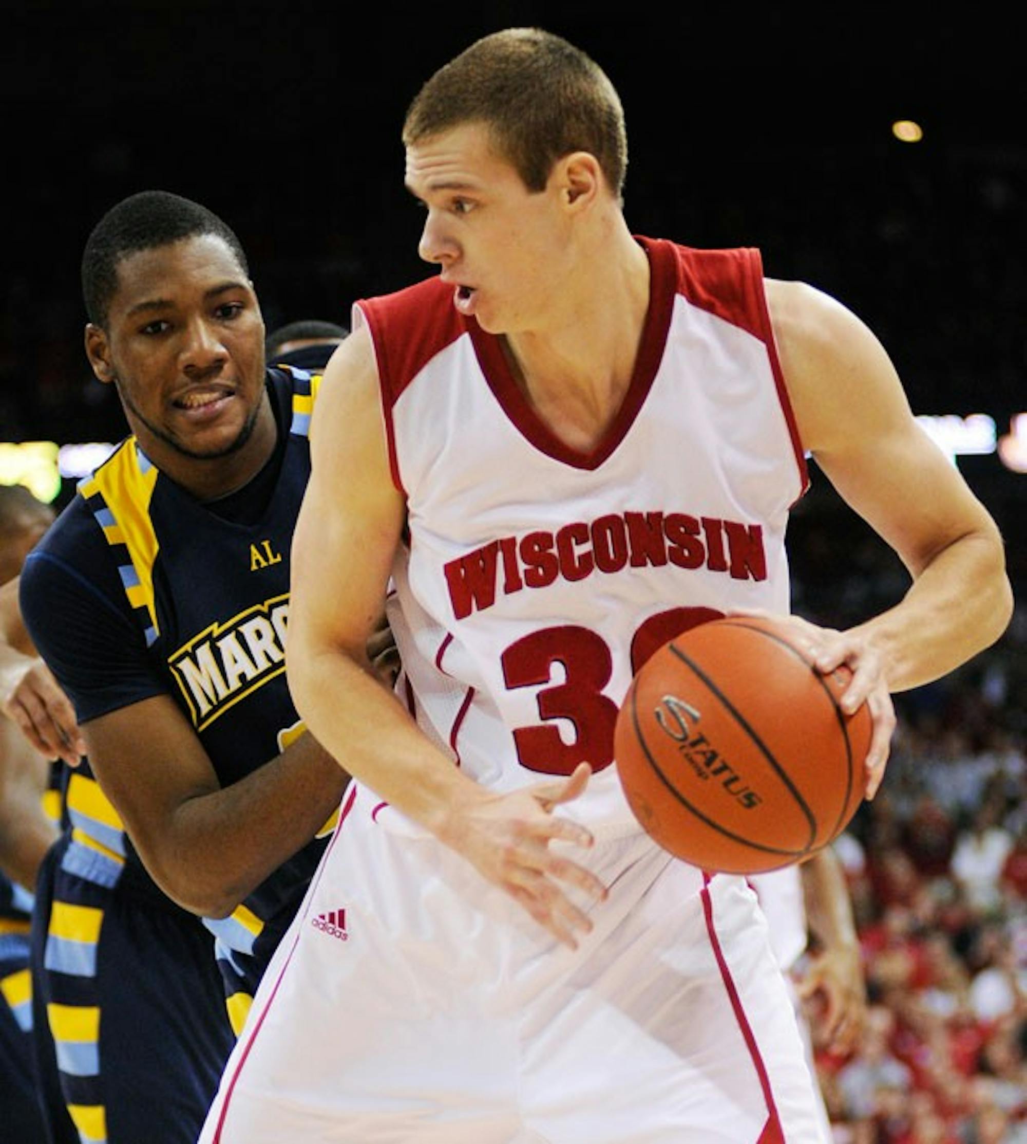 Wisconsin begins Big Ten play well but will sorely miss Leuer