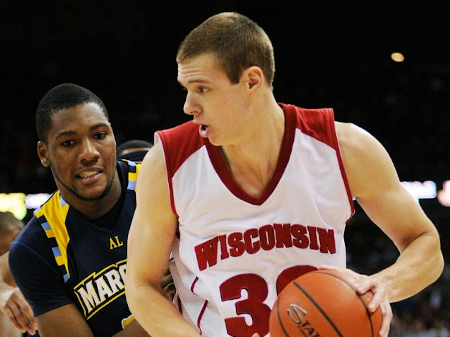 Wisconsin begins Big Ten play well but will sorely miss Leuer