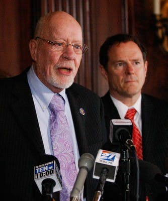 Agreement reached on statewide smoking ban