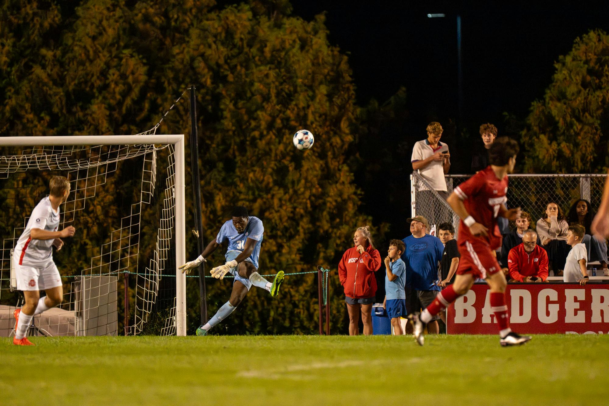20260911Ye_Vs_OSU_MSOC18.jpg