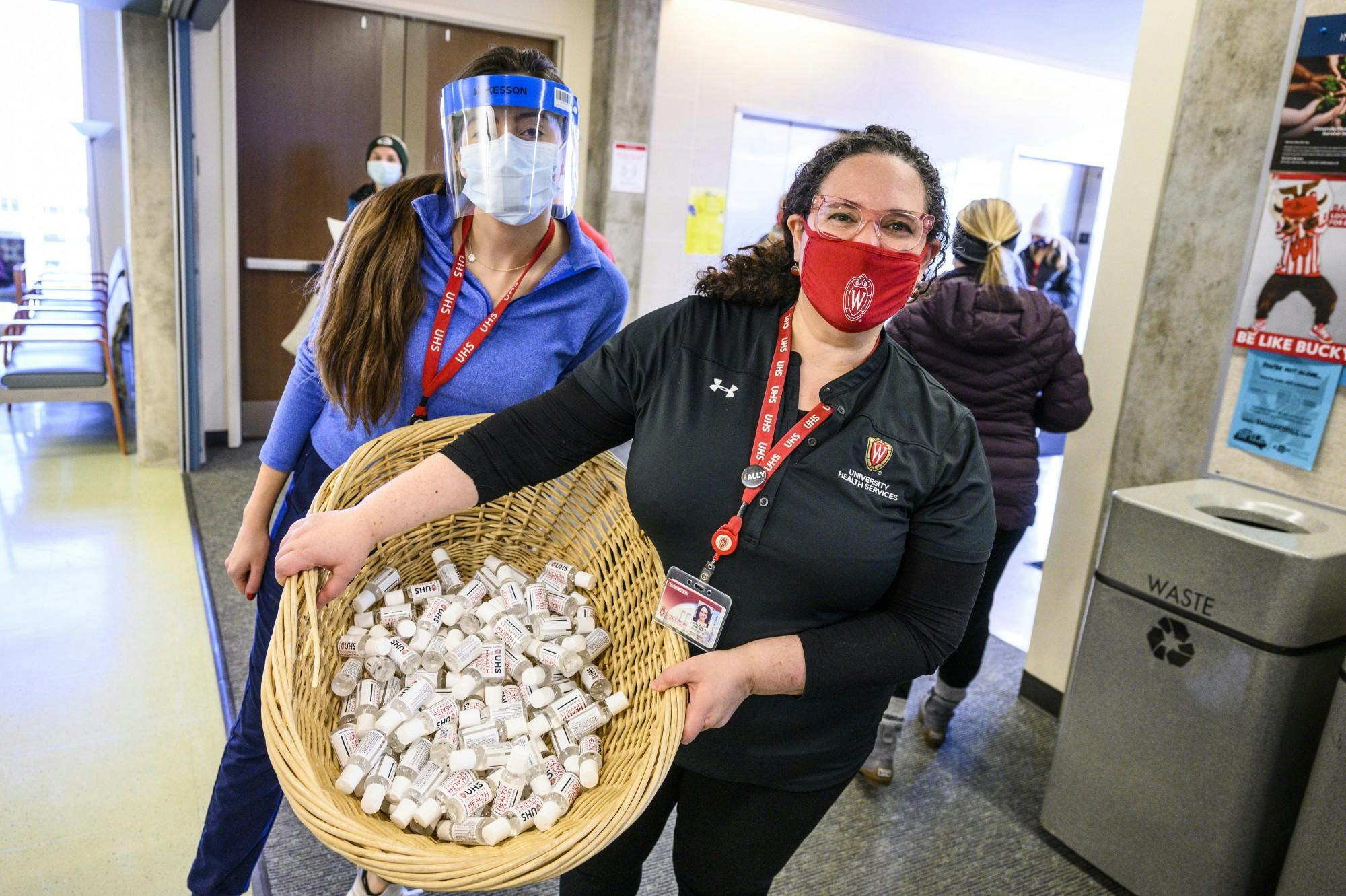 COVID_vaccine_UHS21_4120