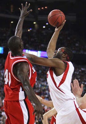 Badgers to face Long Beach State over weekend